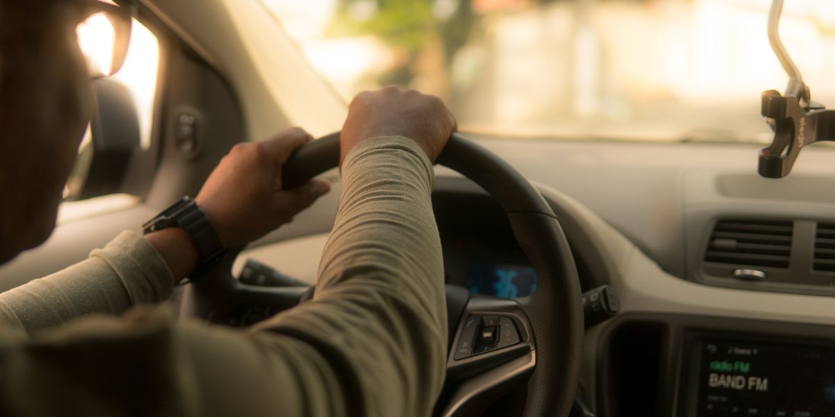 Let me drive - Driving Lessons to prepare for Test